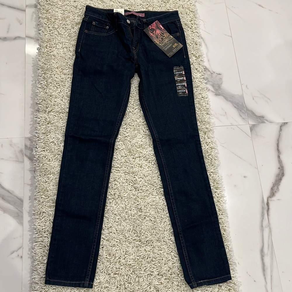 Brand New Levi’s Skinny Jeans